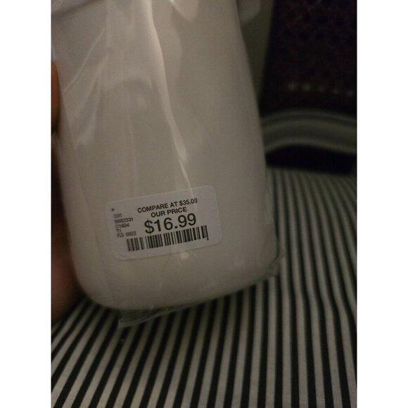 NWT Rae Dunn Disney Alice in Wonderland Queen of Hearts Mug Topper - Picture 7 of 9